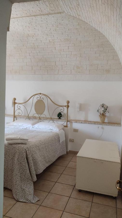 Гостьовий будинок Trulli Di Zia Tata Локоротондо Екстер'єр фото