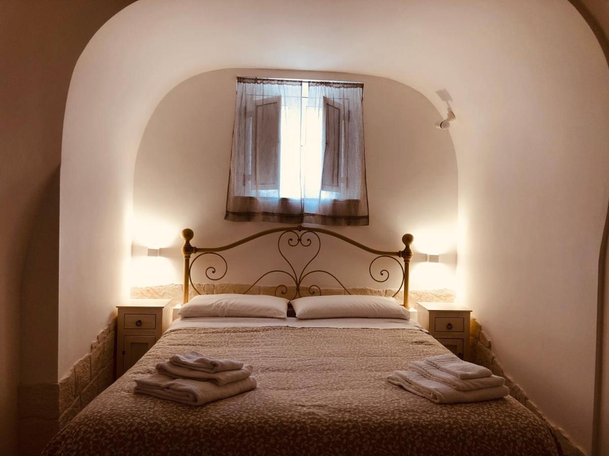Гостьовий будинок Trulli Di Zia Tata Локоротондо Екстер'єр фото